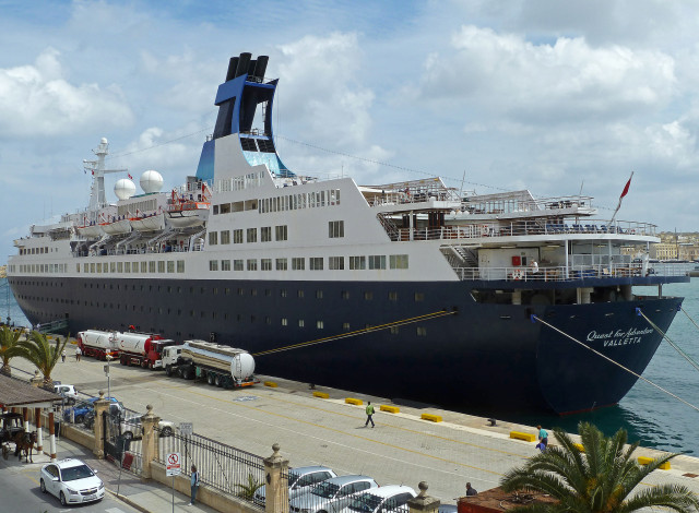 Обои картинки фото quest for adventure, корабли, лайнеры, круизный, лайнер