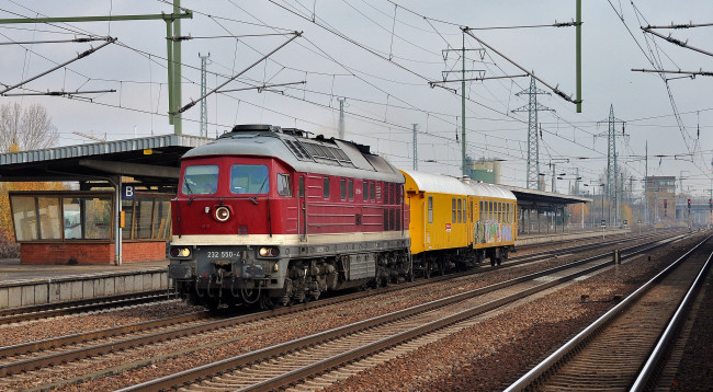 Обои картинки фото техника, поезда, дорога, железная, состав, локомотив, рельсы