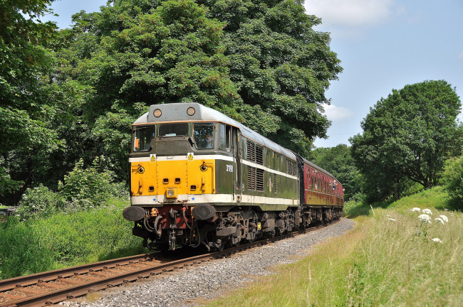 Обои картинки фото техника, поезда, состав, локомотив, рельсы, дорога, железная