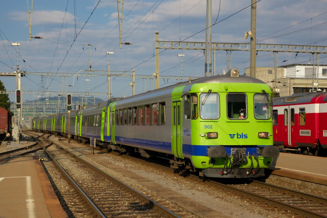 Обои картинки фото техника, поезда, рельсы, дорога, железная, состав, локомотив