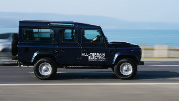 Картинка land+rover+electric+defender+concept+2013 автомобили land-rover джип electric defender concept 2013 внедорожник land rover