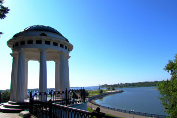 Картинка Ярославль города -+панорамы беседка река