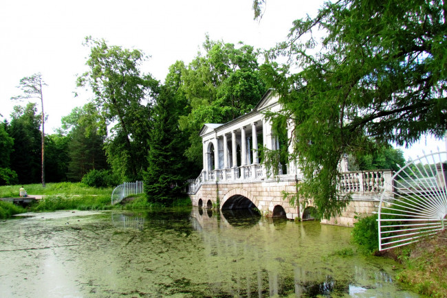 Обои картинки фото города, - исторические,  архитектурные памятники, здание, пруд