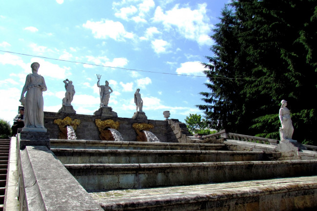 Обои картинки фото петродворец, города, - памятники,  скульптуры,  арт-объекты, скульптуры