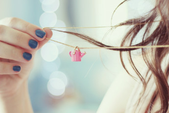 Картинка разное украшения +аксессуары +веера кулон лейка украшение рука цепочка