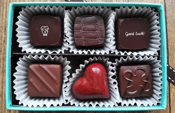 Картинка еда конфеты +шоколад +мармелад +сладости шоколадные ассорти