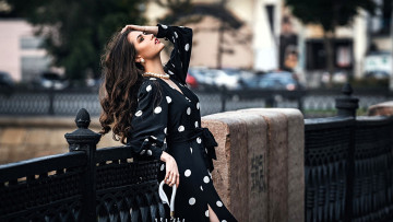 Картинка девушки -+брюнетки +шатенки шатенка платье мост город