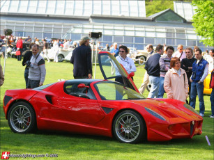 Картинка автомобили выставки уличные фото