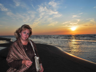 Картинка прекрасная незнакомка разное люди