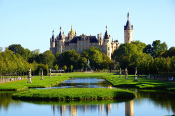 Картинка города замок шверин германия статуи парк