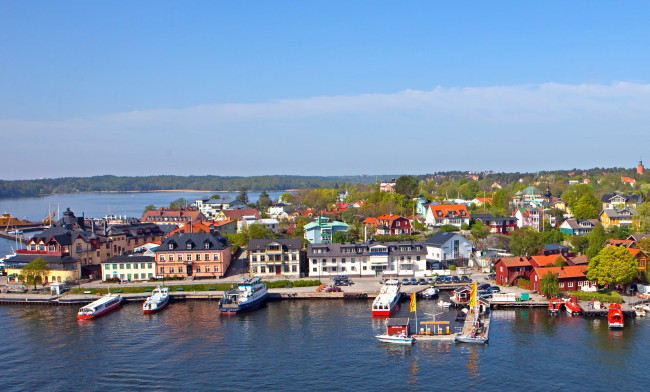 Обои картинки фото швеция, vaxholm, города, улицы, площади, набережные, набережная, река, дома