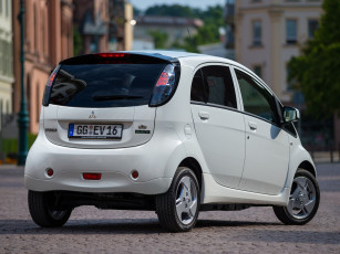 Картинка автомобили mitsubishi светлый eu-spec miev