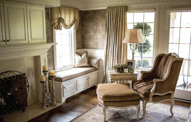 Обои картинки фото интерьер, гостиная, кресло, окно