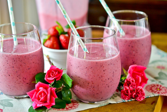 Обои картинки фото еда, напитки, клубника, смузи
