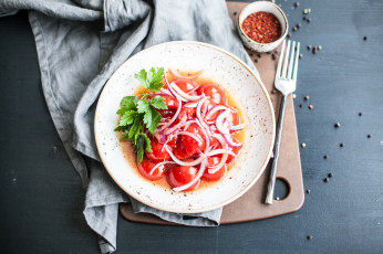 Картинка еда помидоры салат лук закуска соус томаты томат