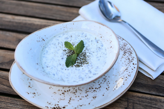 Обои картинки фото еда, первые блюда, ложка, суп, сметанный, первое, блюдо