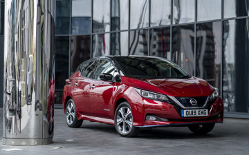 Картинка 2019+nissan+leaf автомобили nissan datsun 4k улица 2019 электромобили японские leaf