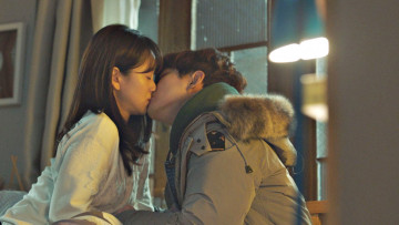 Картинка кино+фильмы just+between+lovers пара поцелуй