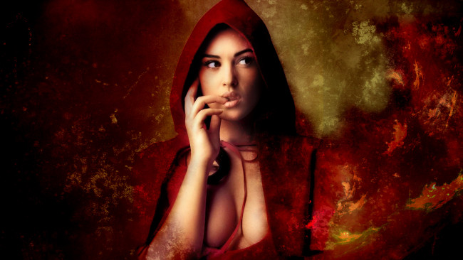 Обои картинки фото Monica Bellucci, девушки, капюшон