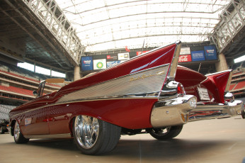 Картинка автомобили выставки+и+уличные+фото chevrolet