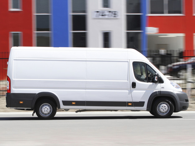 Обои картинки фото автомобили, fiat, светлый, au-spec, l4h2, van, maxi, ducato