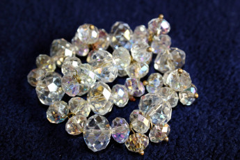 Картинка разное украшения +аксессуары +веера бусы