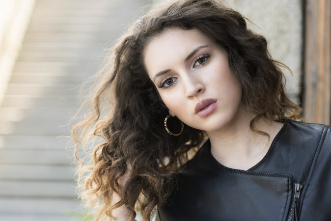 Обои картинки фото девушки, -unsort , лица,  портреты, взгляд, лицо