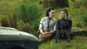 обоя loki , сериал 2021 – 2023, кино фильмы, сериал, лoки, фантастика, фэнтези, боевик, ceриал, disney, plus, tom, hiddleston, sophia, di, martino