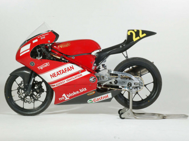 Обои картинки фото мотоциклы, yamaha