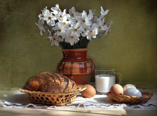 Картинка еда натюрморт нарциссы молоко хлеб