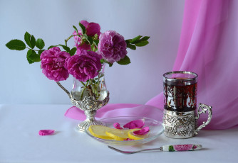 Картинка еда напитки Чай лимон стакан розы