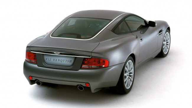 Обои картинки фото aston, martin, v8, vanquish, автомобили, частная, великобритания, ltd, компания, элитные