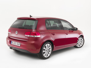 Картинка автомобили volkswagen golf красный typ 5k au-spec 5-door