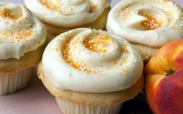 Картинка еда пирожные +кексы +печенье посыпка кексы капкейки персик