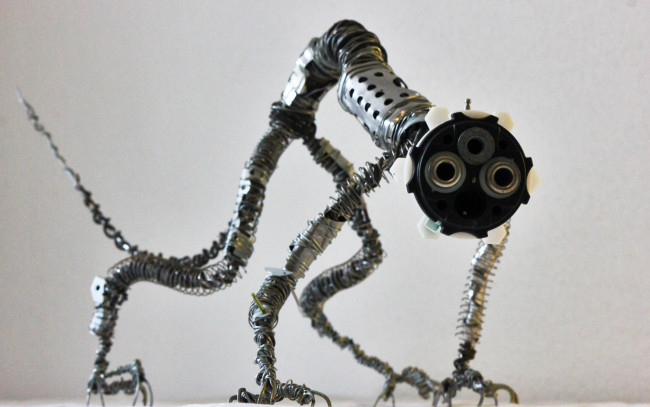 Обои картинки фото разное, игрушки, изгибы, фигура, проволока, детальки