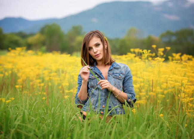 Обои картинки фото девушка, девушки, -unsort , брюнетки, темноволосые, модель