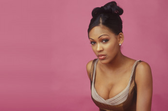 Картинка meagan+good девушки meagan good девушка модель актриса брюнетка смуглая мулатка темнокожая чернокожая красотка поза макияж взгляд