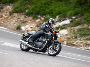 Картинка мотоциклы triumph