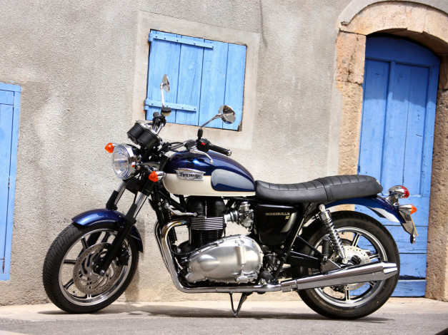 Обои картинки фото мотоциклы, triumph