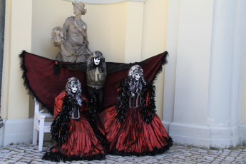 Картинка разное маски карнавальные костюмы венеция карнавал