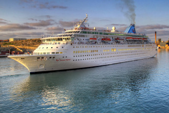 Картинка корабли лайнеры лайнер круиз море