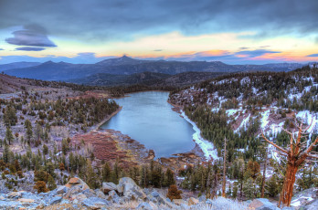 Картинка red+lake природа реки озера горы озеро лес