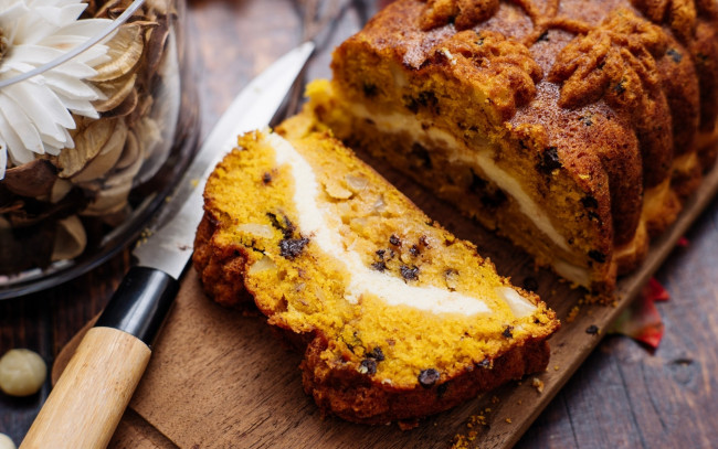 Обои картинки фото еда, пирожные,  кексы,  печенье, кекс, выпечка, разрез