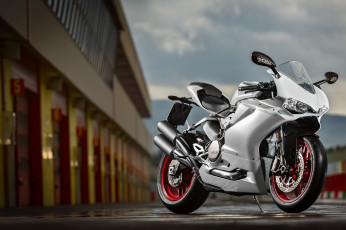 Картинка мотоциклы ducati