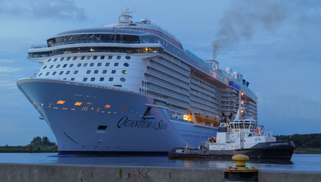 Обои картинки фото quantum of the seas, корабли, лайнеры, круиз, лайнер