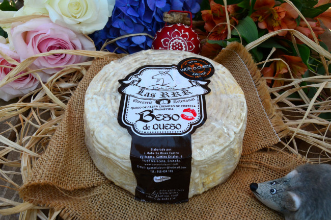 Обои картинки фото еда, сырные изделия, сыр