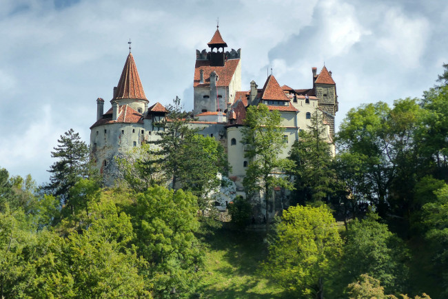 Обои картинки фото bran castle, romania, города, - дворцы,  замки,  крепости, bran, castle