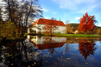 Картинка monastery viktring klagenfurt austria города католические соборы костелы аббатства монастырь