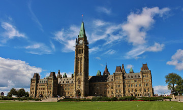 Картинка города оттава канада шпиль часы башня замок лужайка