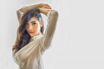 Картинка девушки -unsort+ азиатки жест взгляд лицо